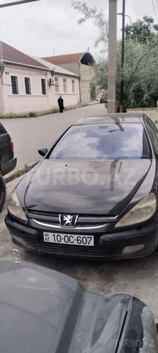 Peugeot 607-1