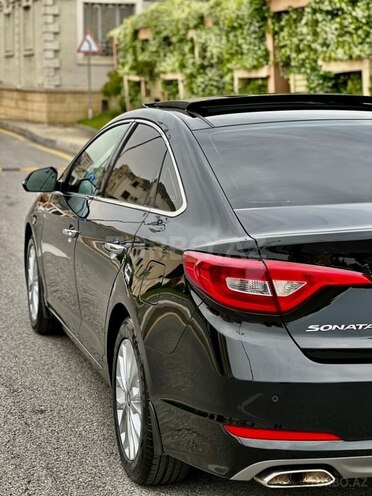 Hyundai Sonata-4