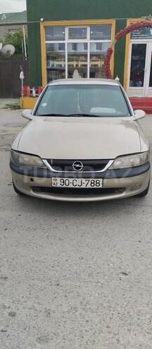 Opel Vectra-14