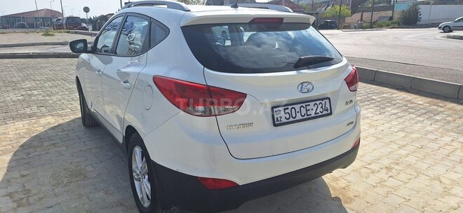 Hyundai ix35-4