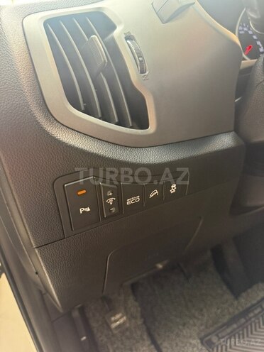 Kia Sportage-19