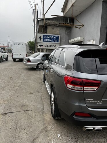 Kia Sorento-7