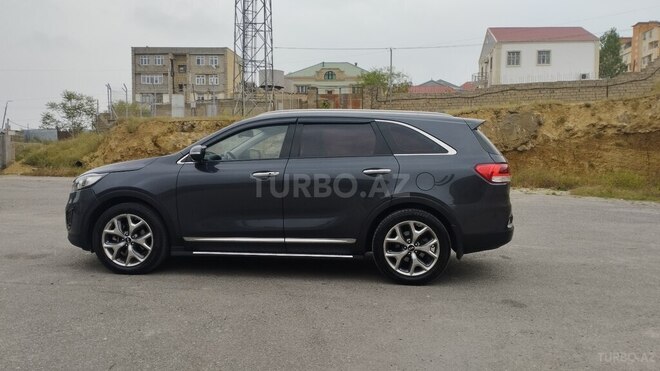 Kia Sorento-4