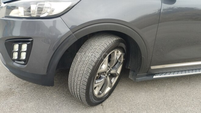 Kia Sorento-5
