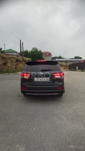 Kia Sorento-11