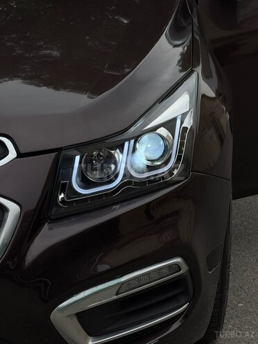 Chevrolet Cruze-21