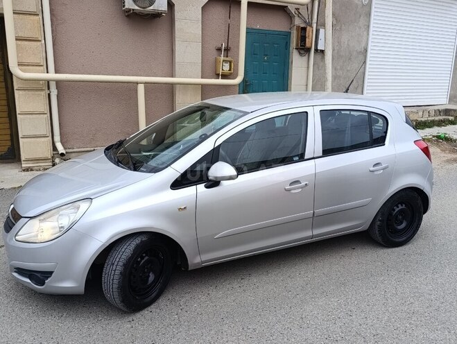 Opel Corsa-3