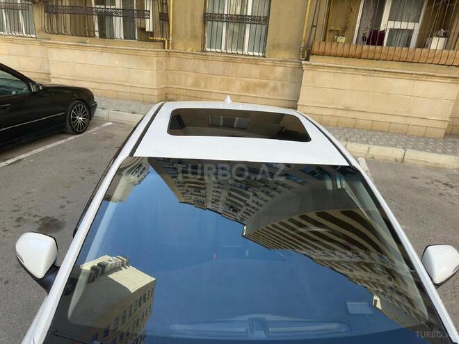 Hyundai Elantra-3