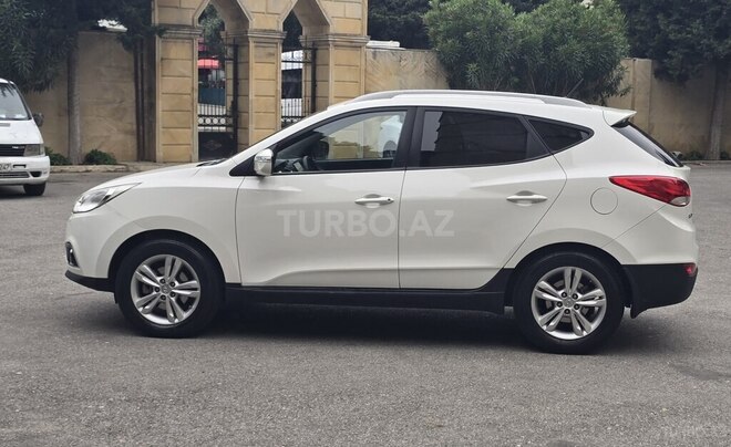 Hyundai ix35-3
