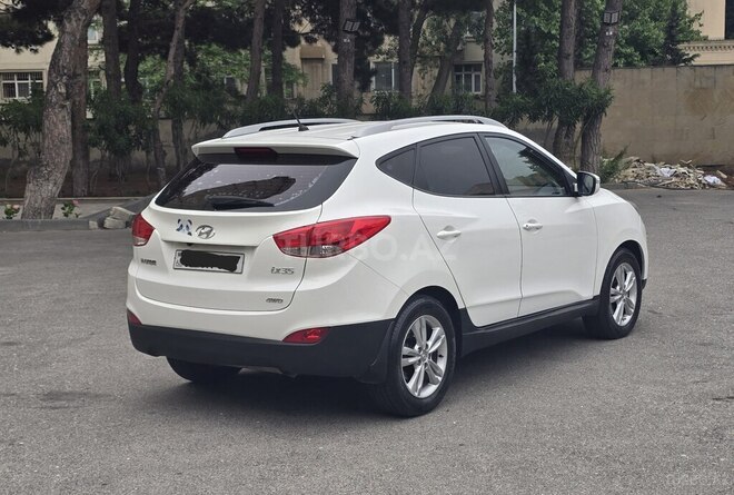 Hyundai ix35-5