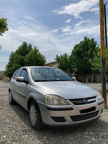 Opel Corsa-3