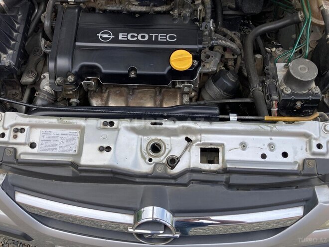Opel Corsa-11