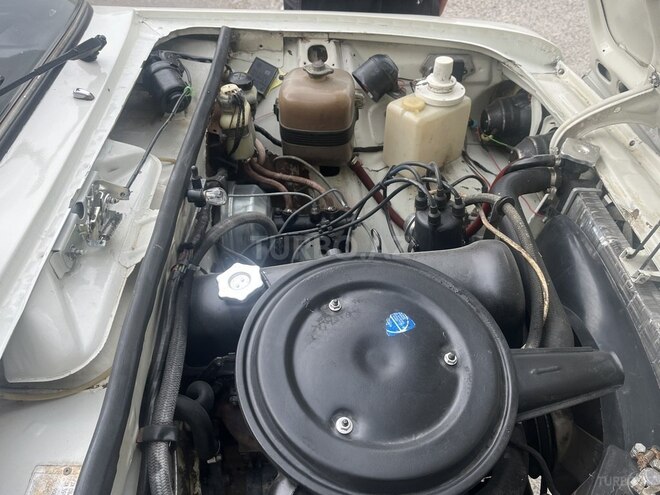 LADA (VAZ) 2106-4
