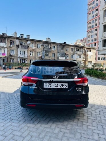 Hyundai i40-2