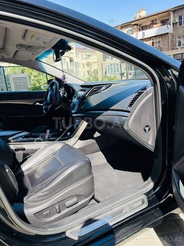 Hyundai i40-9