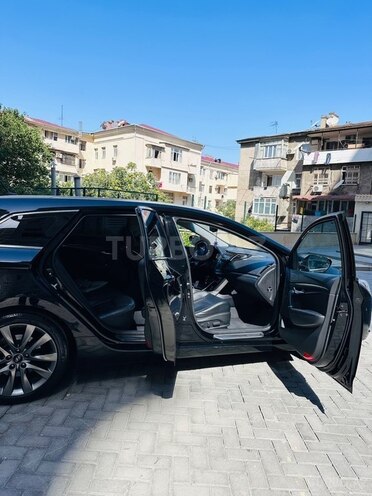 Hyundai i40-10