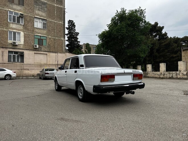 LADA (VAZ) 2107-7