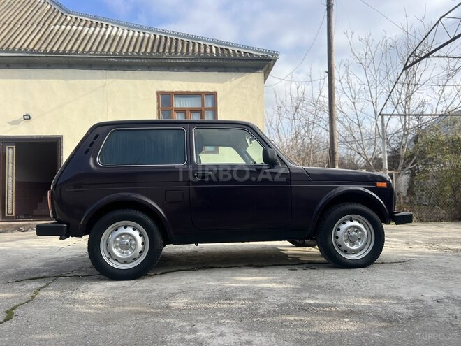 LADA (VAZ) Niva-4