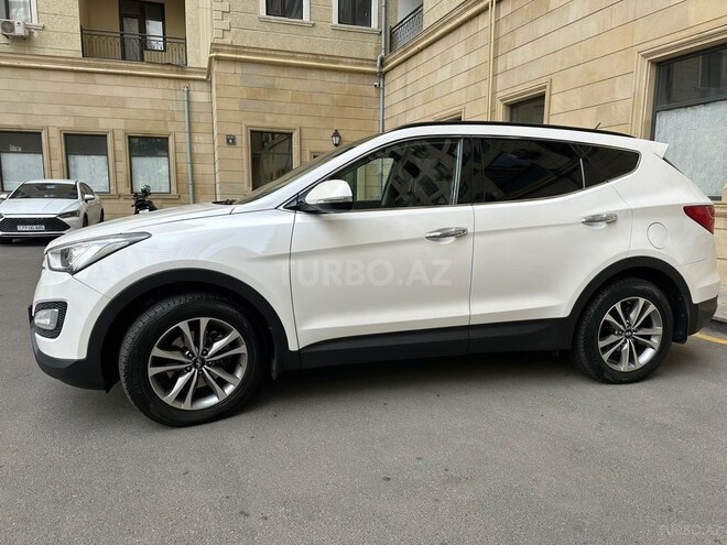 Hyundai Santa Fe-10