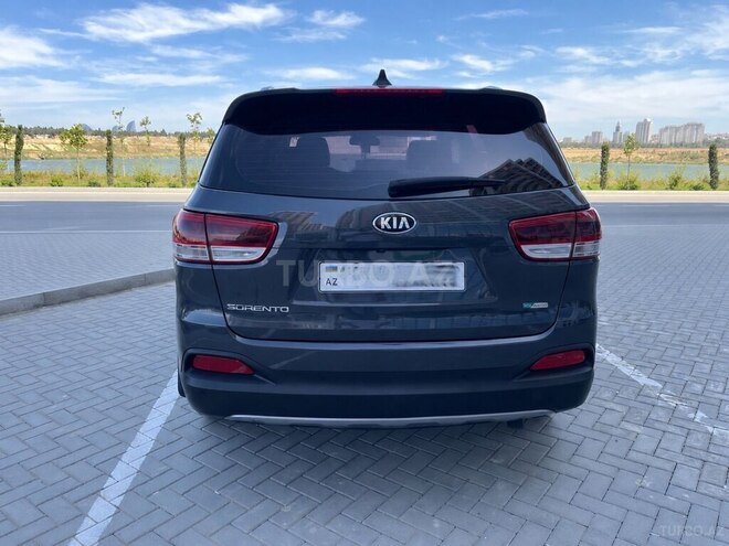 Kia Sorento-2