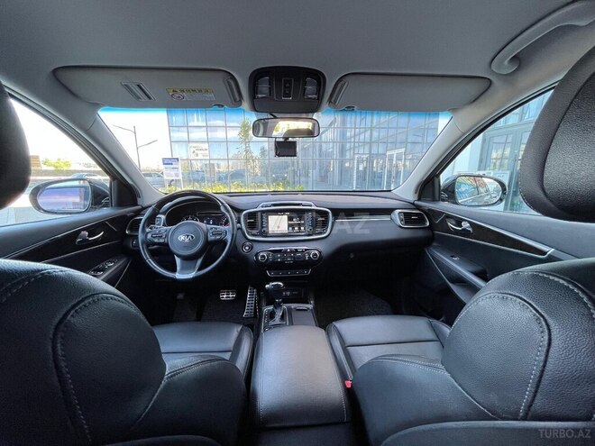 Kia Sorento-5