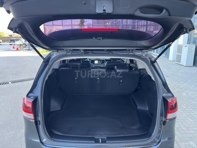 Kia Sorento-10