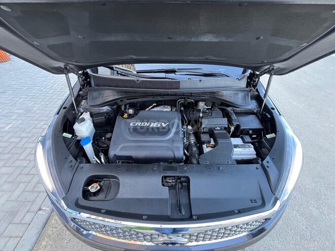 Kia Sorento-12