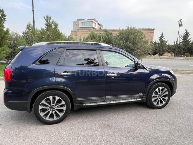 Kia Sorento-14
