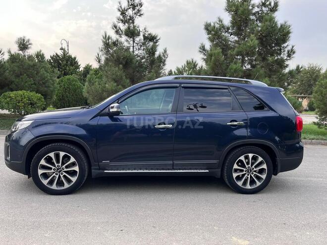 Kia Sorento-13