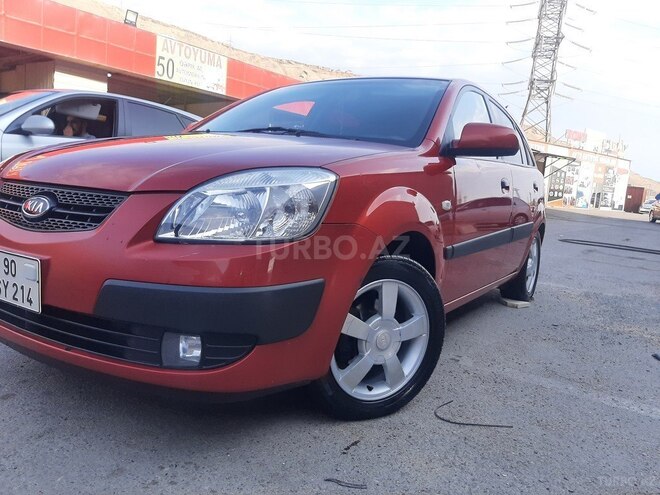 Kia Rio-1