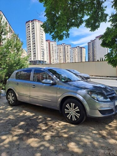 Opel Astra-2
