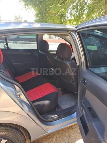 Opel Astra-10