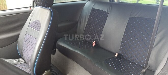Opel Corsa-9