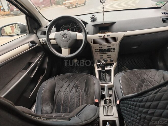 Opel Astra-3