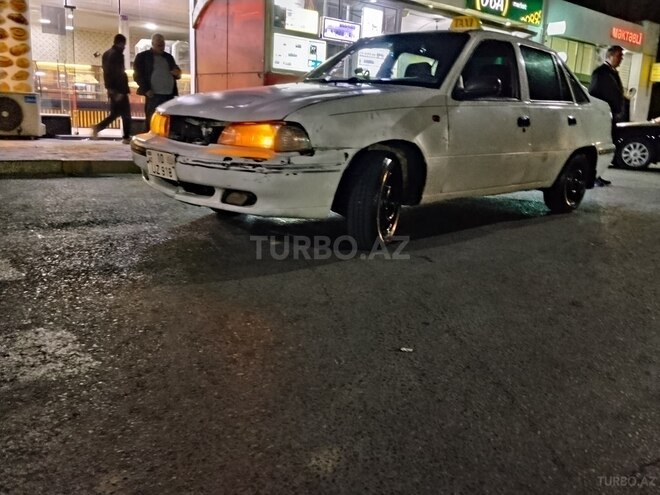 Daewoo Nexia-4