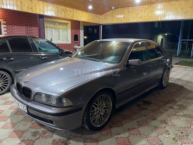 BMW 523-3