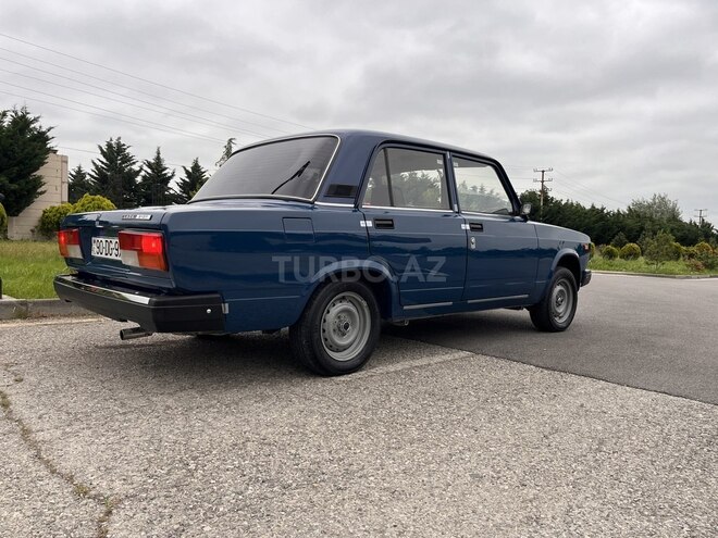 LADA (VAZ) 2107-17