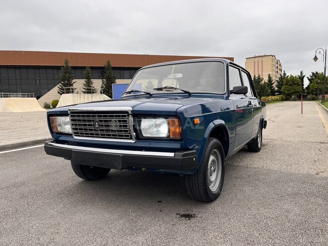 LADA (VAZ) 2107-4