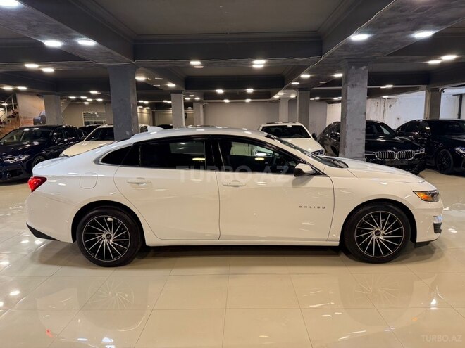 Chevrolet Malibu-5
