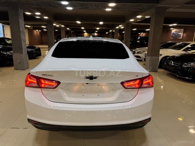 Chevrolet Malibu-6