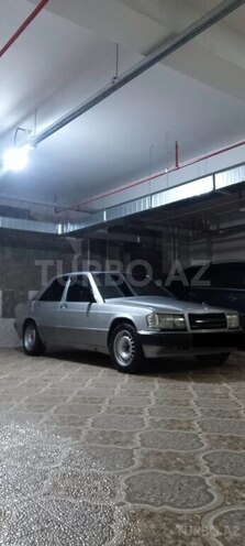 Mercedes 190-3