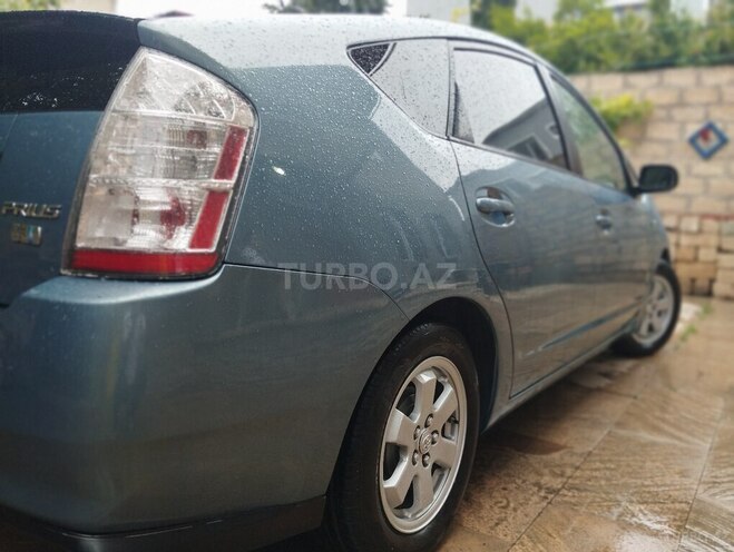 Toyota Prius-6