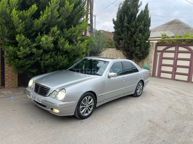Mercedes E 200-9