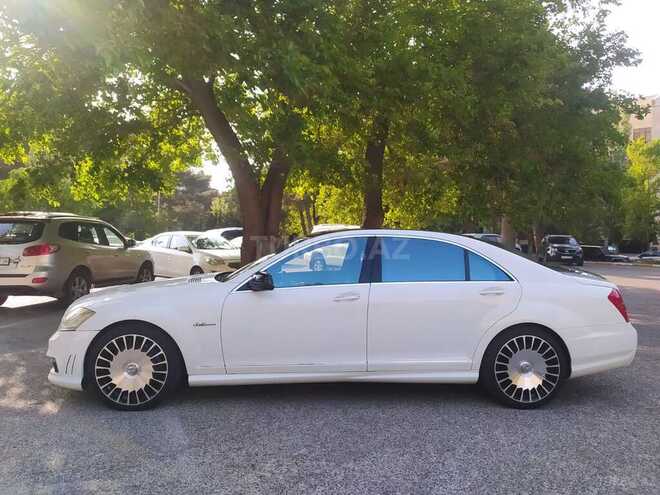 Mercedes S 63 AMG-10