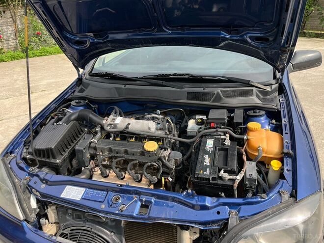 Opel Astra-7