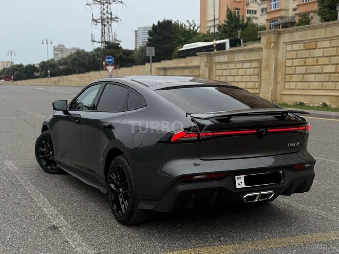 Changan Uni-V iDD-4
