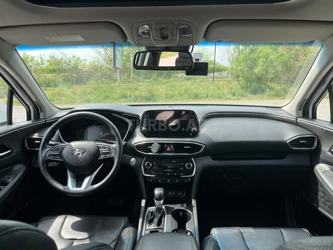 Hyundai Santa Fe-5