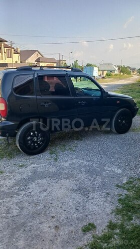 Chevrolet Niva-3