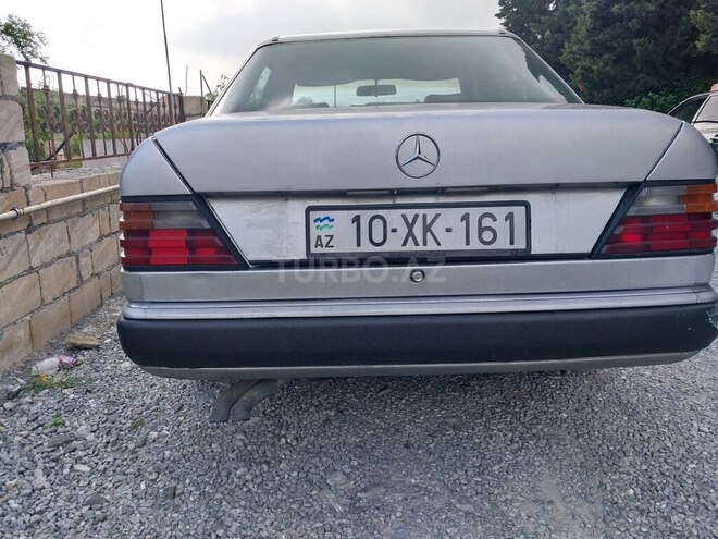 Mercedes 300 D-2