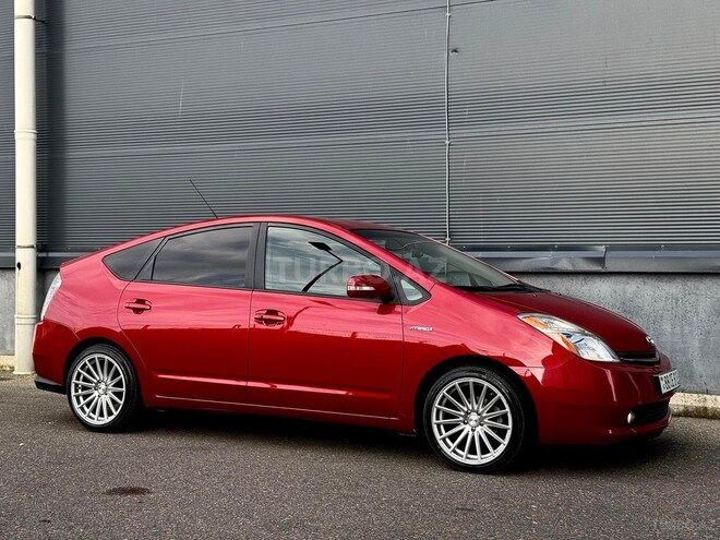 Toyota Prius-13